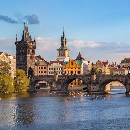 Mezonetovy Apartman V Centru Prag Exteriör bild