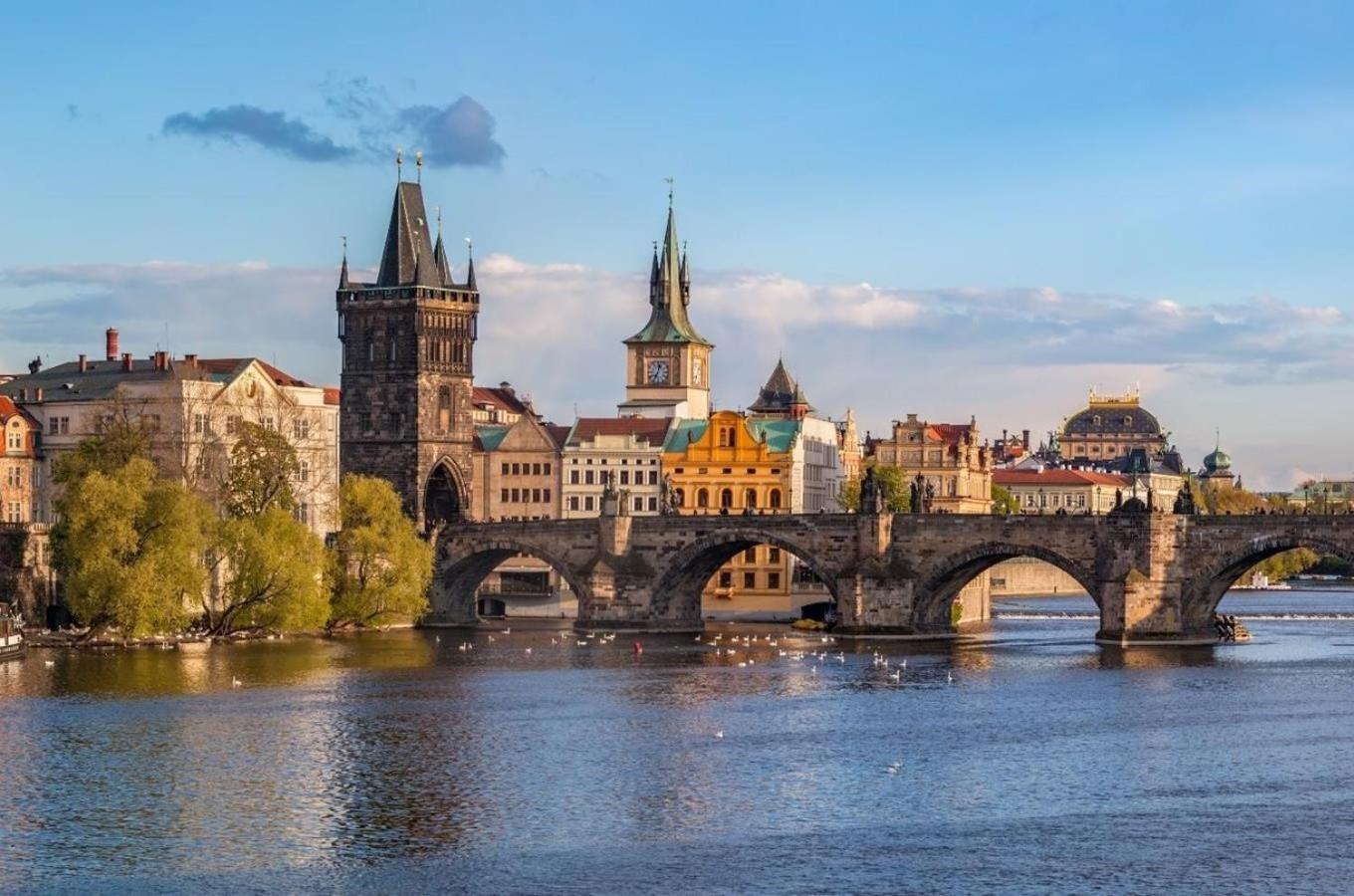 Mezonetovy Apartman V Centru Prag Exteriör bild